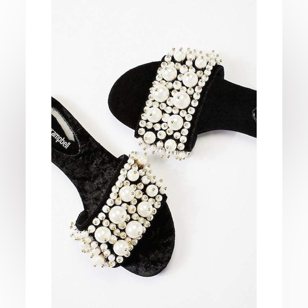 NWT Pixie Pearl Slide Sandals